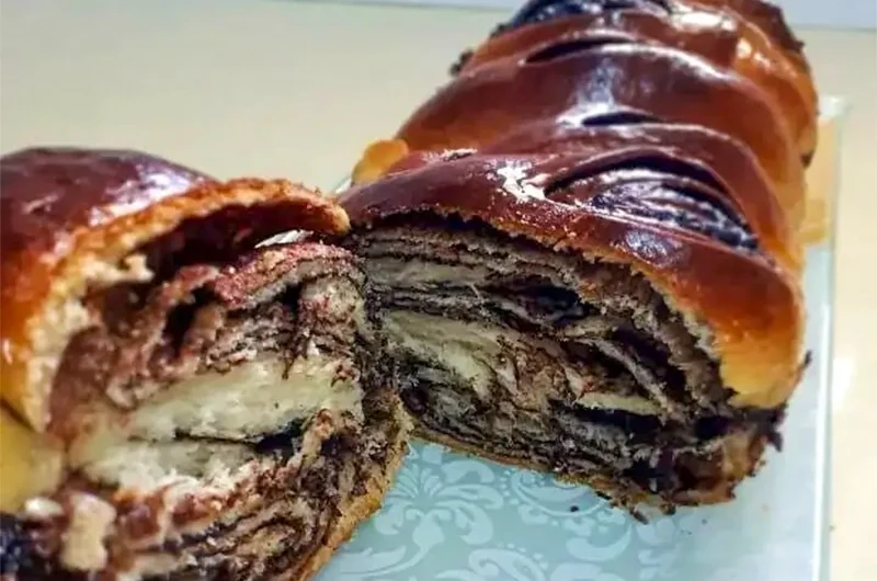 עוגת שמרים שוקולד עסיסית מתכון נדיר