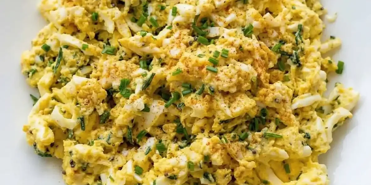 סלט ביצים עם בצל ירוק לפסח